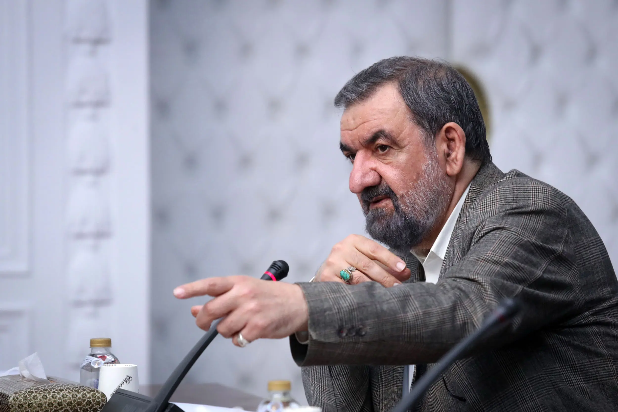 محسن رضایی 