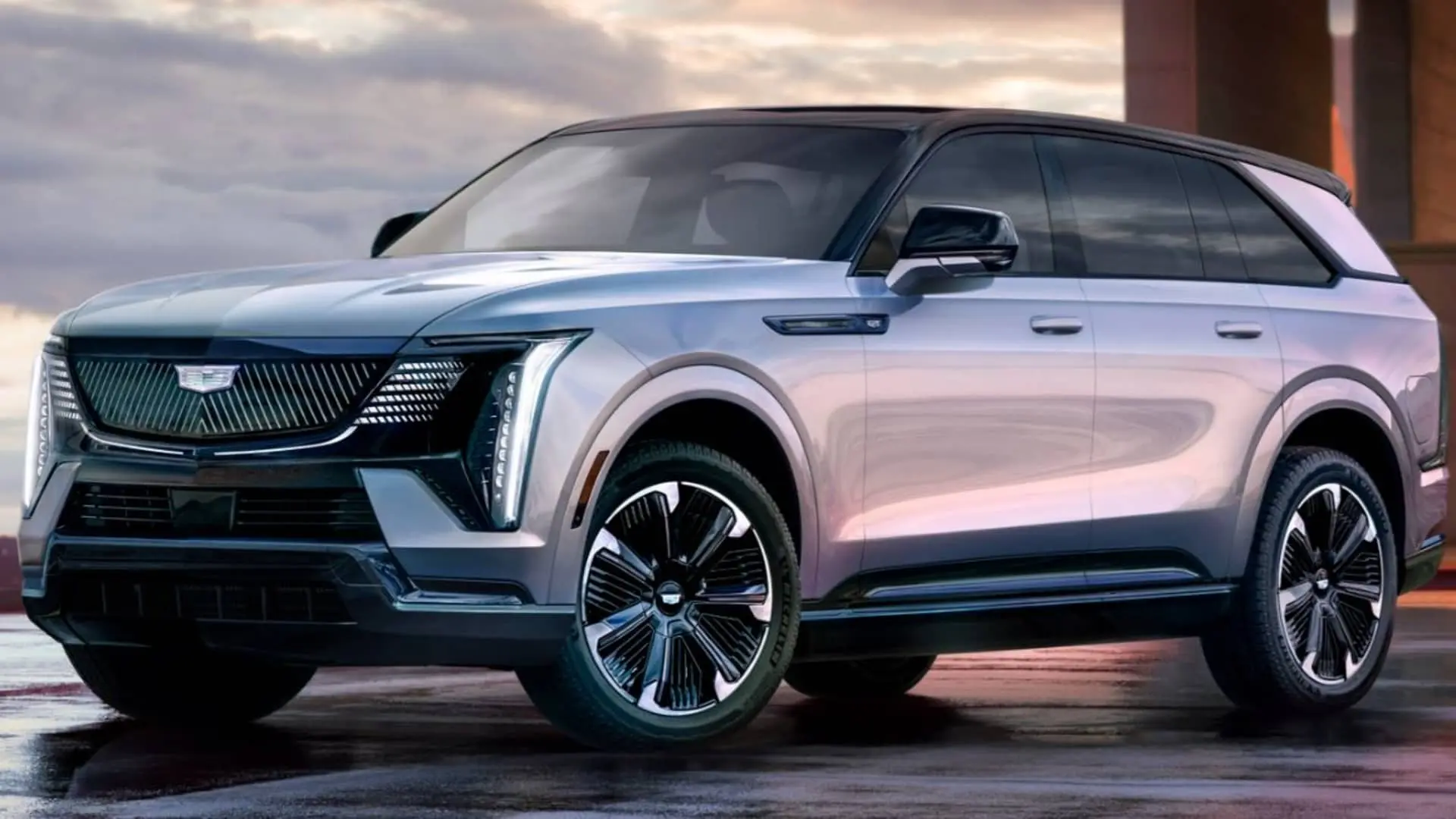 107283654-1691548529640-Cadillac_Escalade_IQ