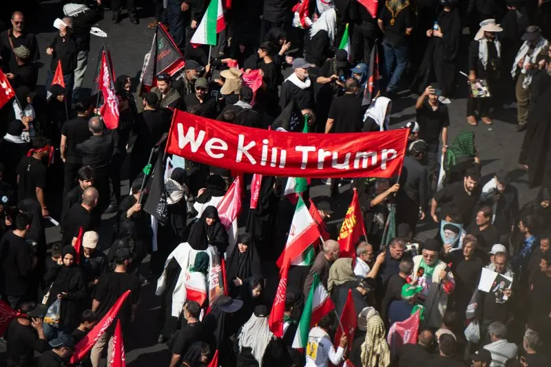 Iran-attacks-Bahrain-Kuwait-after-US-strikes