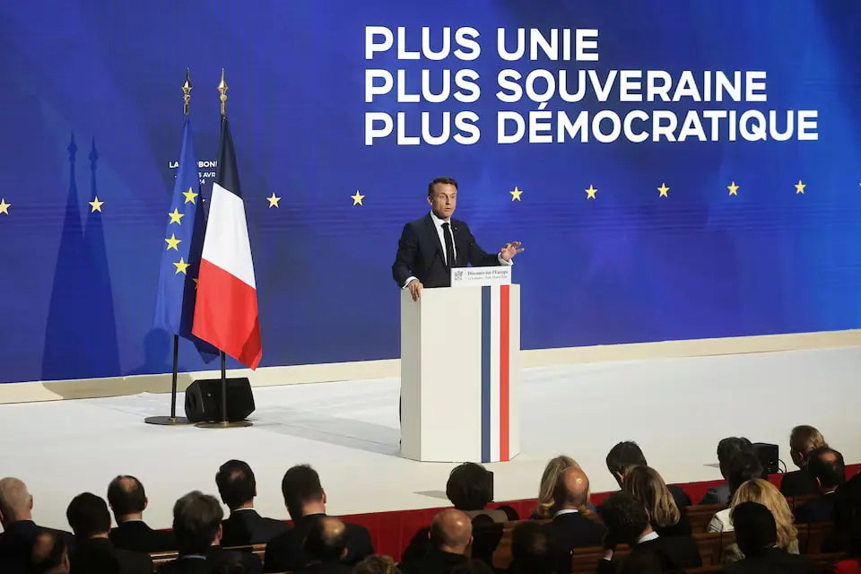 مکرون