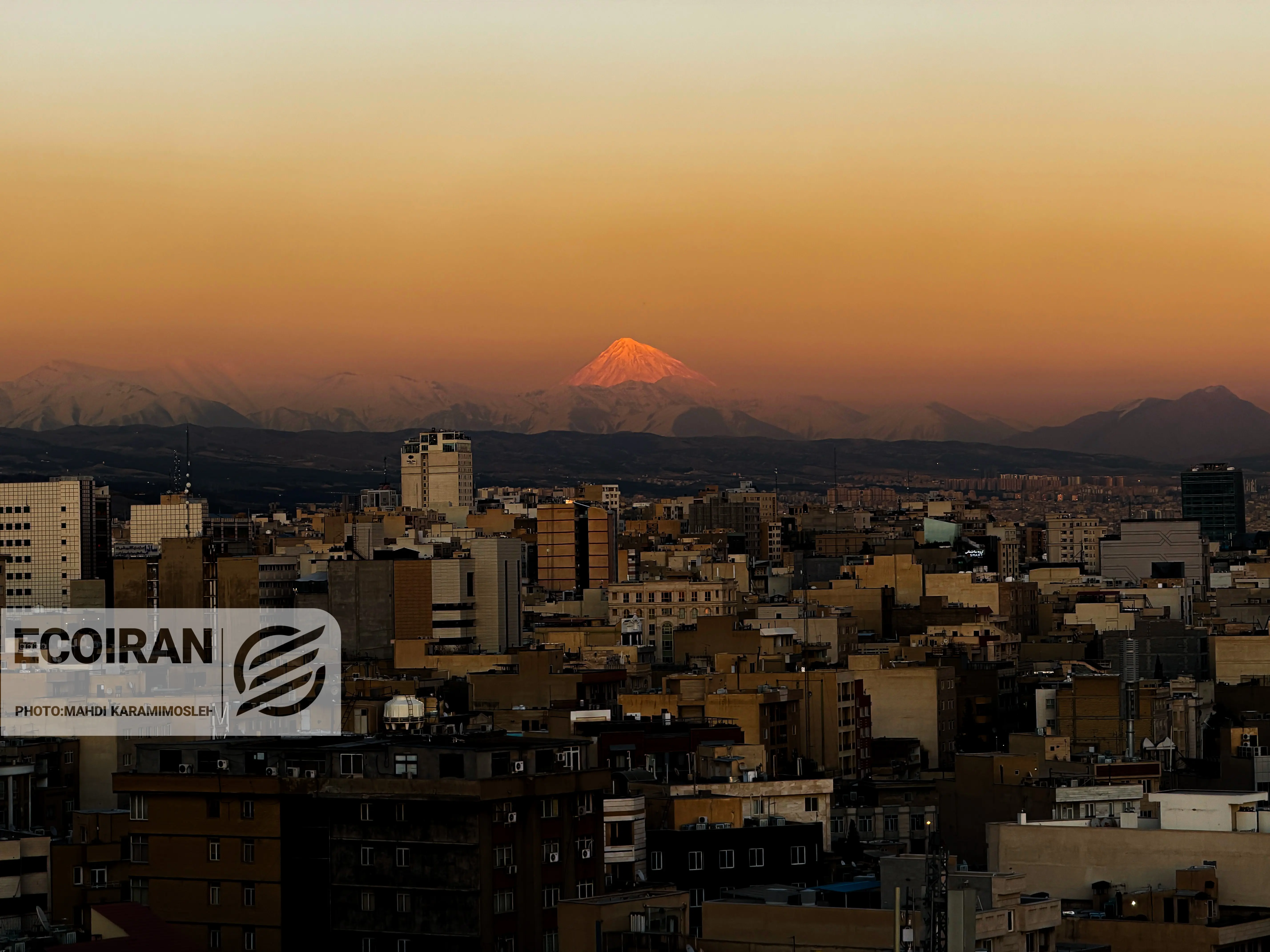 تهران هوای صاف هوای پاک دماوند برج میلاد شهرتهران مصلی امام مسکن