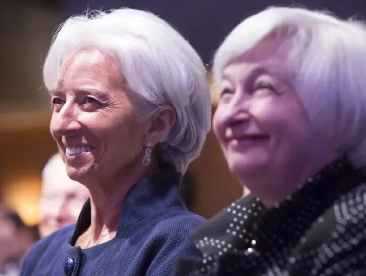 یلن و لاگارد