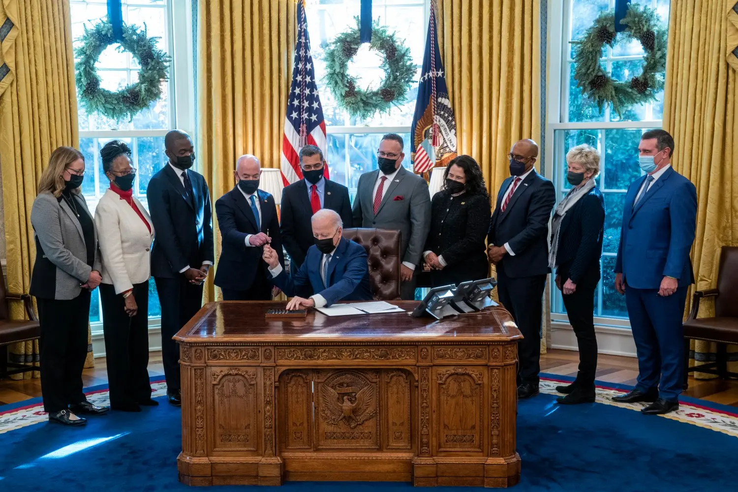 2021-12-13T191431Z_242886448_MT1SIPA00076PCKI_RTRMADP_3_SIPA-USA