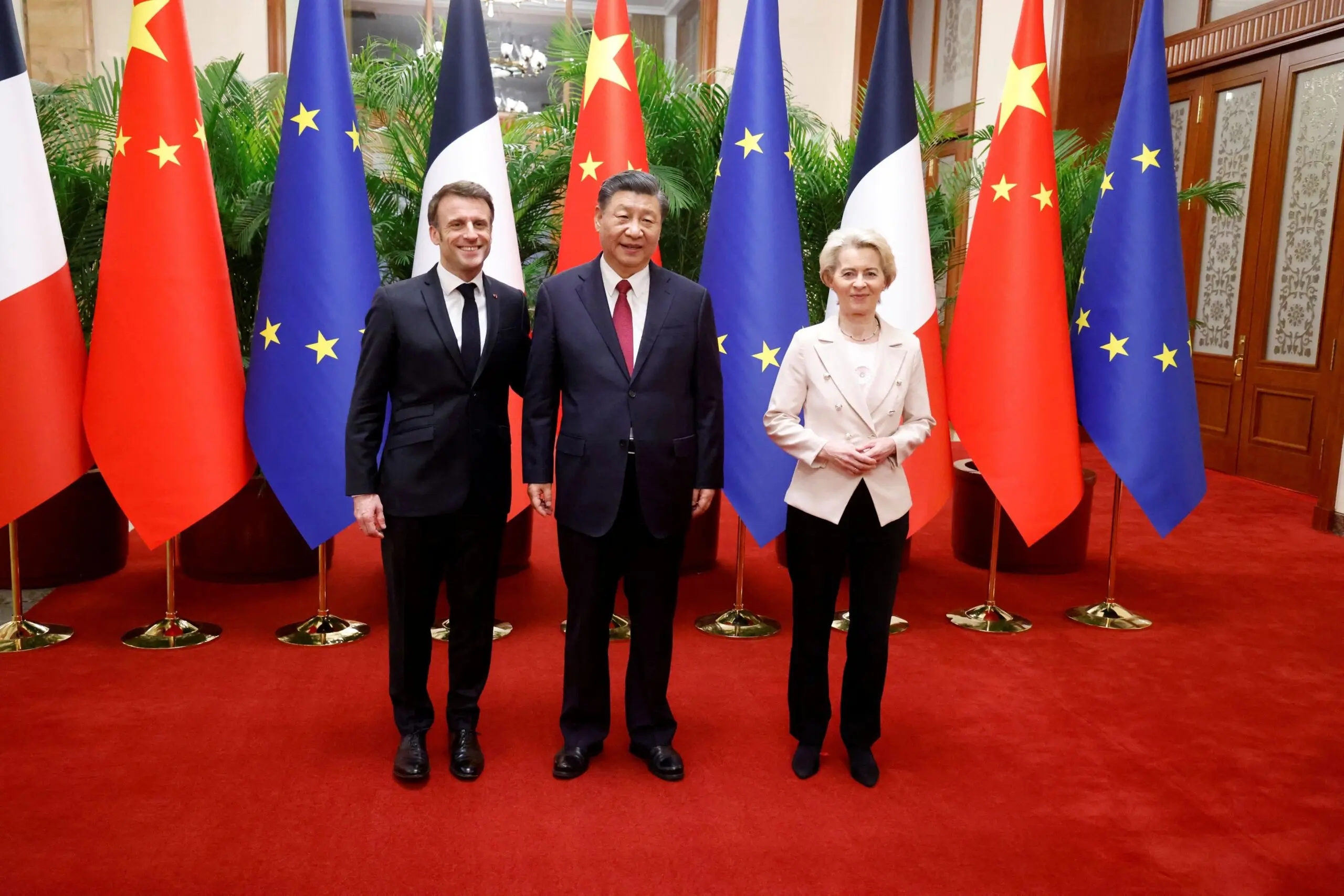 Xi_Jinping_macron_ursula_von_der_leyen_china_reuters-scaled