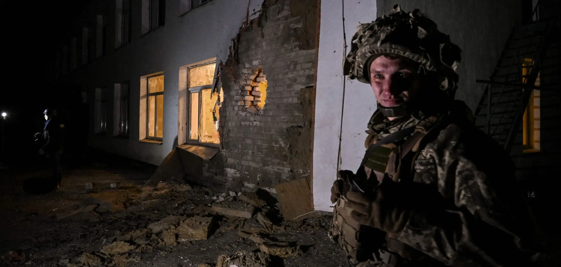 Ukraine Donbas Shelling display GettyImages-1238565018