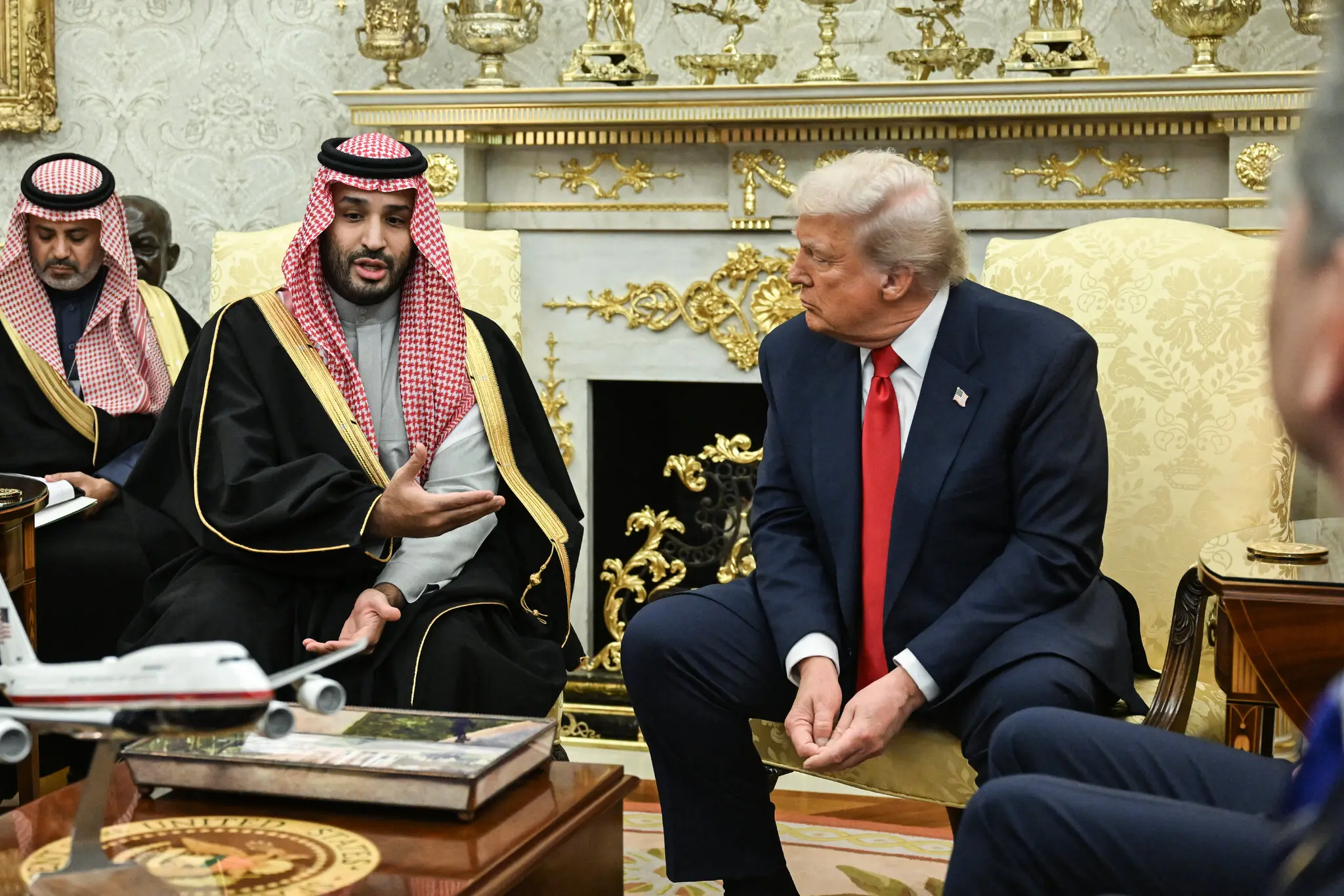 20dc-trump-yemen-lzqk-superJumbo
