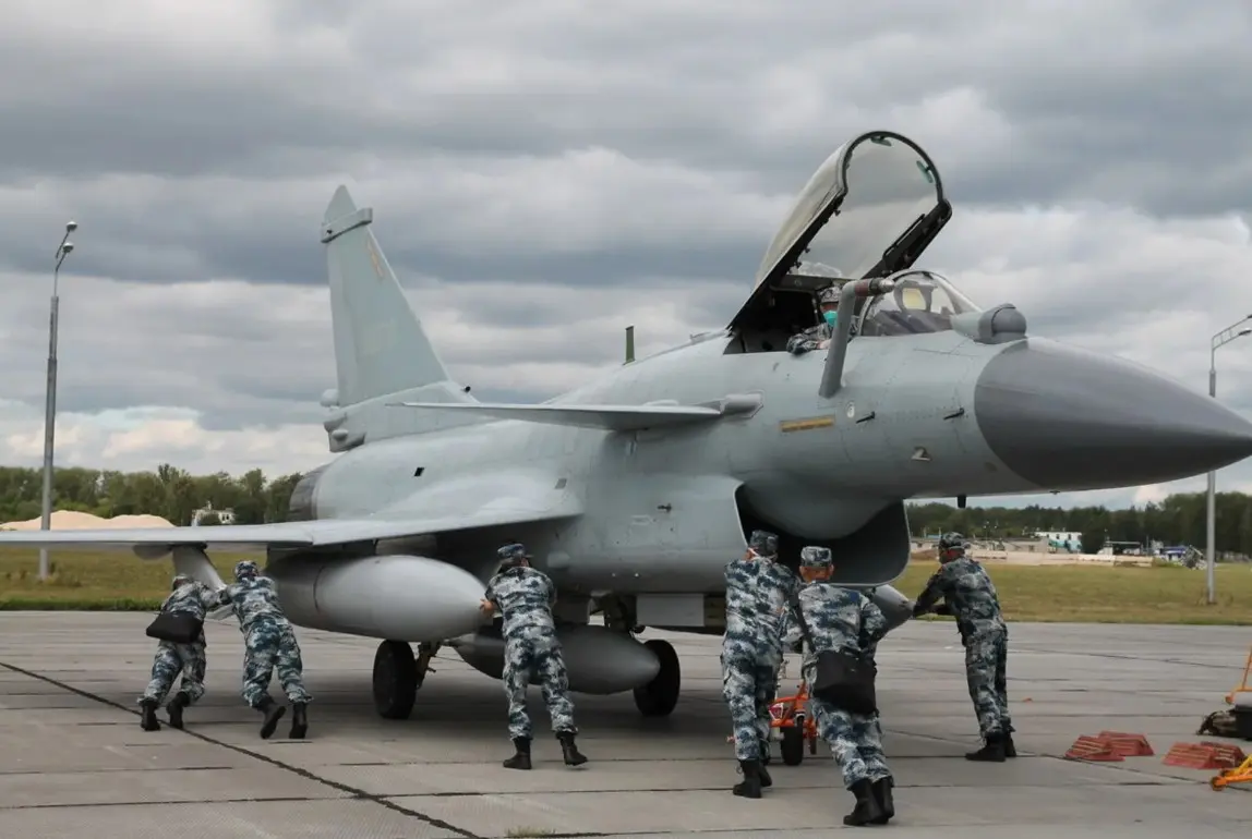 جنگنده جی ۱۰ سی 