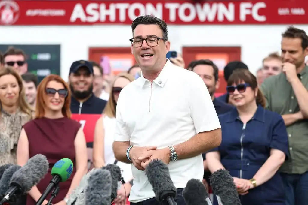 19uk-special-election-burnham-starmer-2-tzkb-jumbo