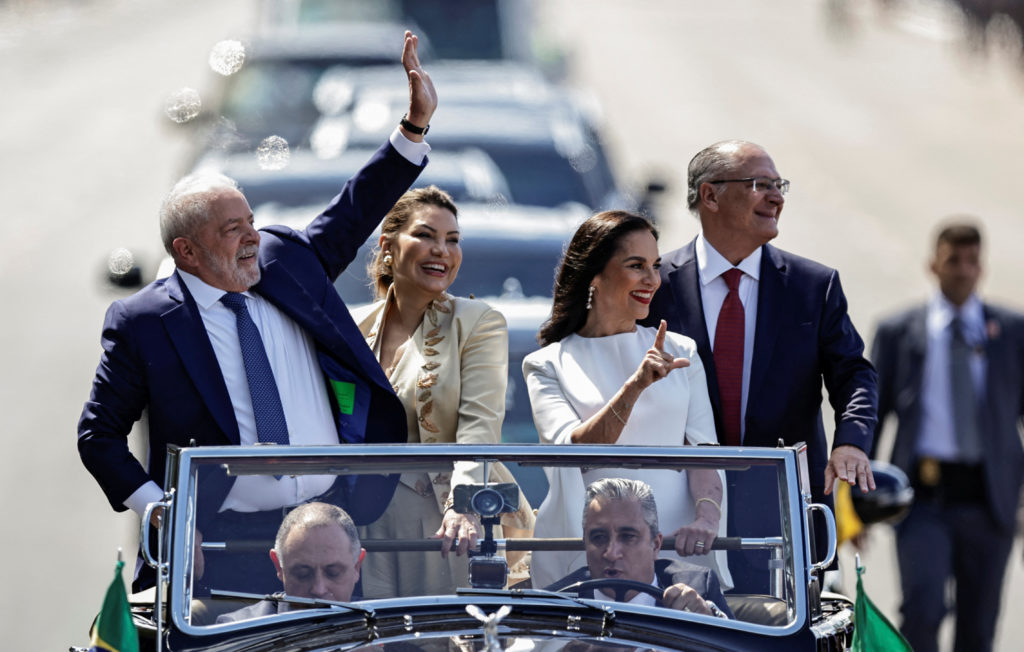 2023-01-01T182302Z_2119426970_RC2THY95AMRN_RTRMADP_3_BRAZIL-POLITICS-1024x652