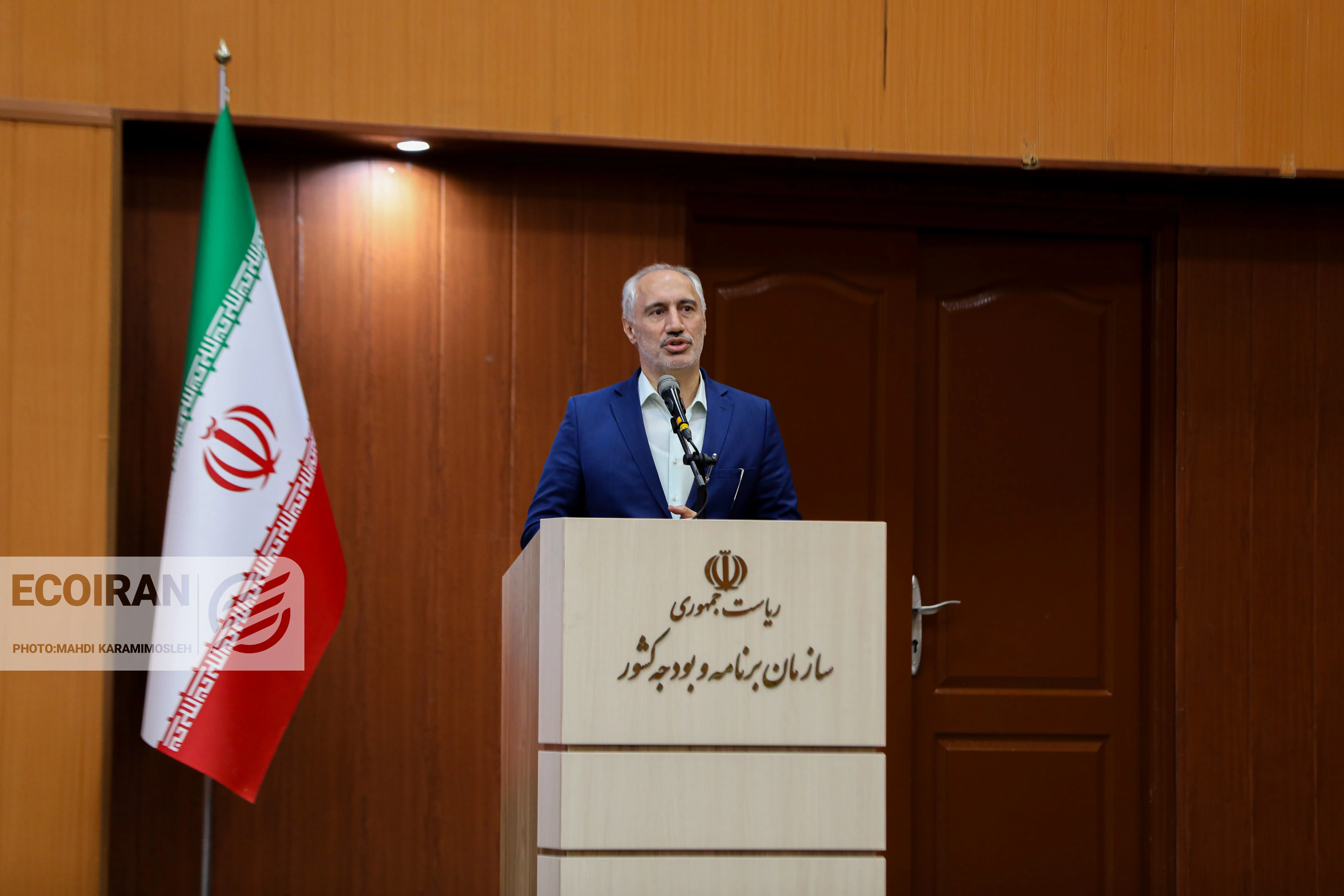 عارف در سازمان برنامه بودجه