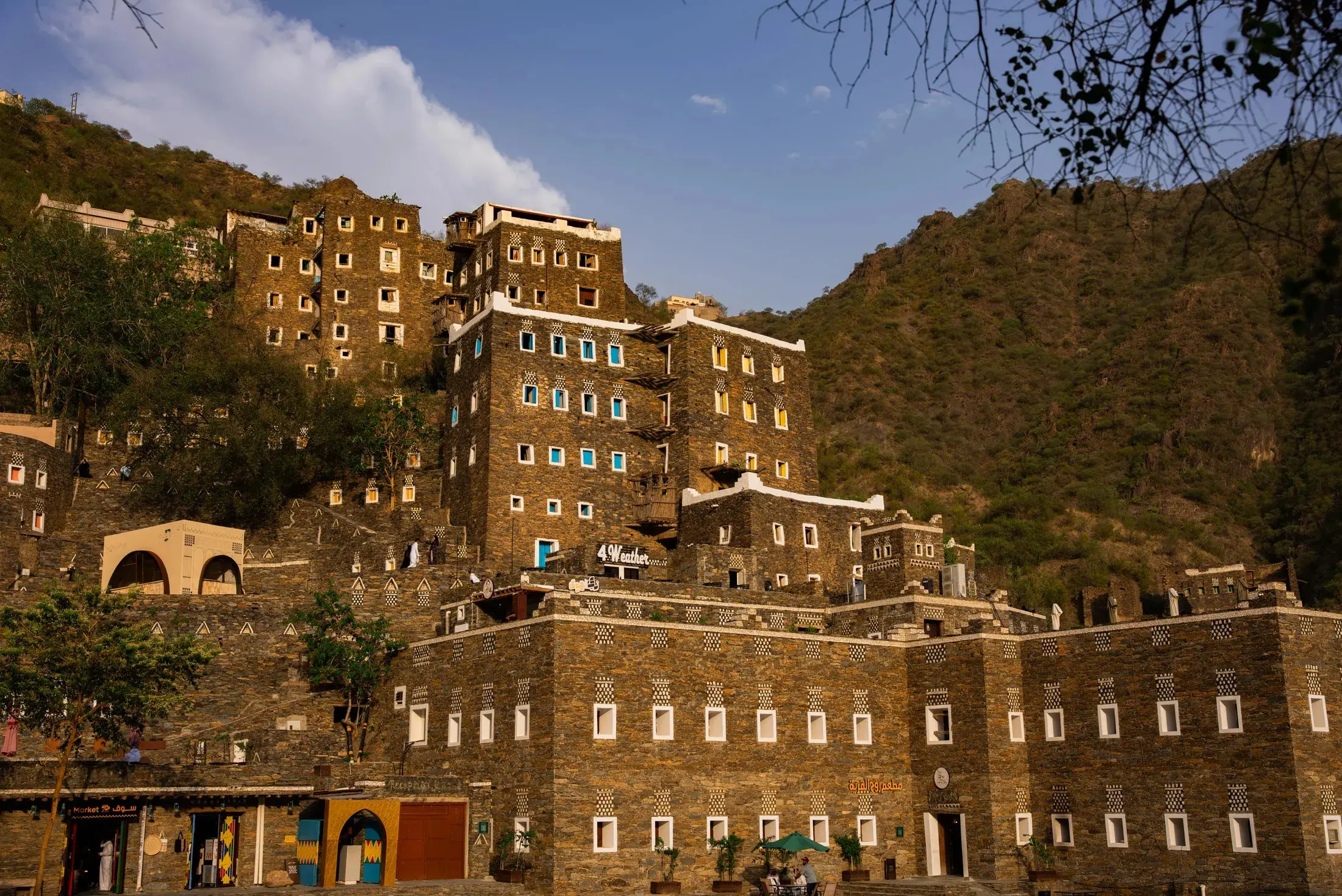 ezgif.com-webp-to-jpg-converter - 2025-08-05T132827.158