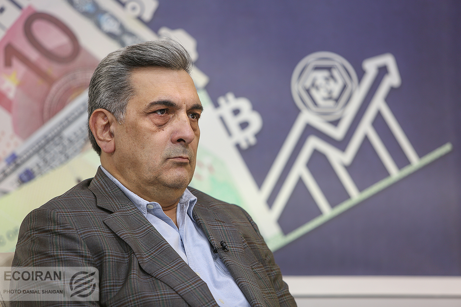 پیروز حناچی