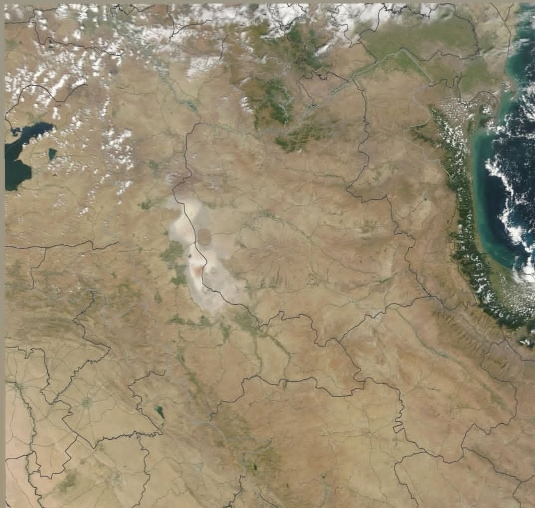 دریاچه خشک شده ارومیه 