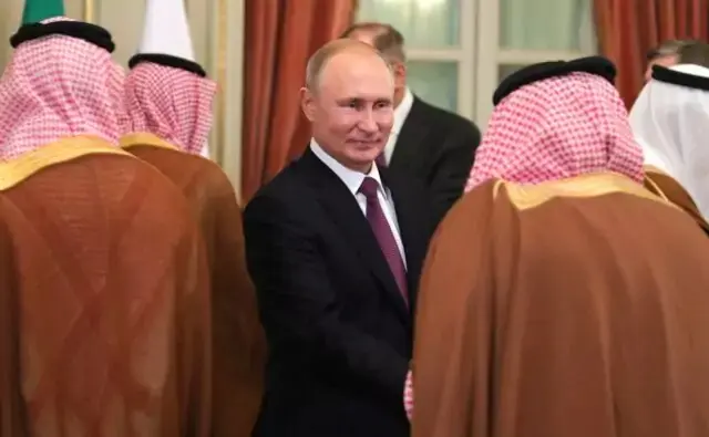 putin-meets-with-saudi-king-2018
