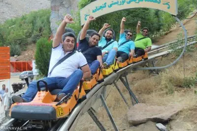 هیجان سورتمه ریلی در گنجنامه
