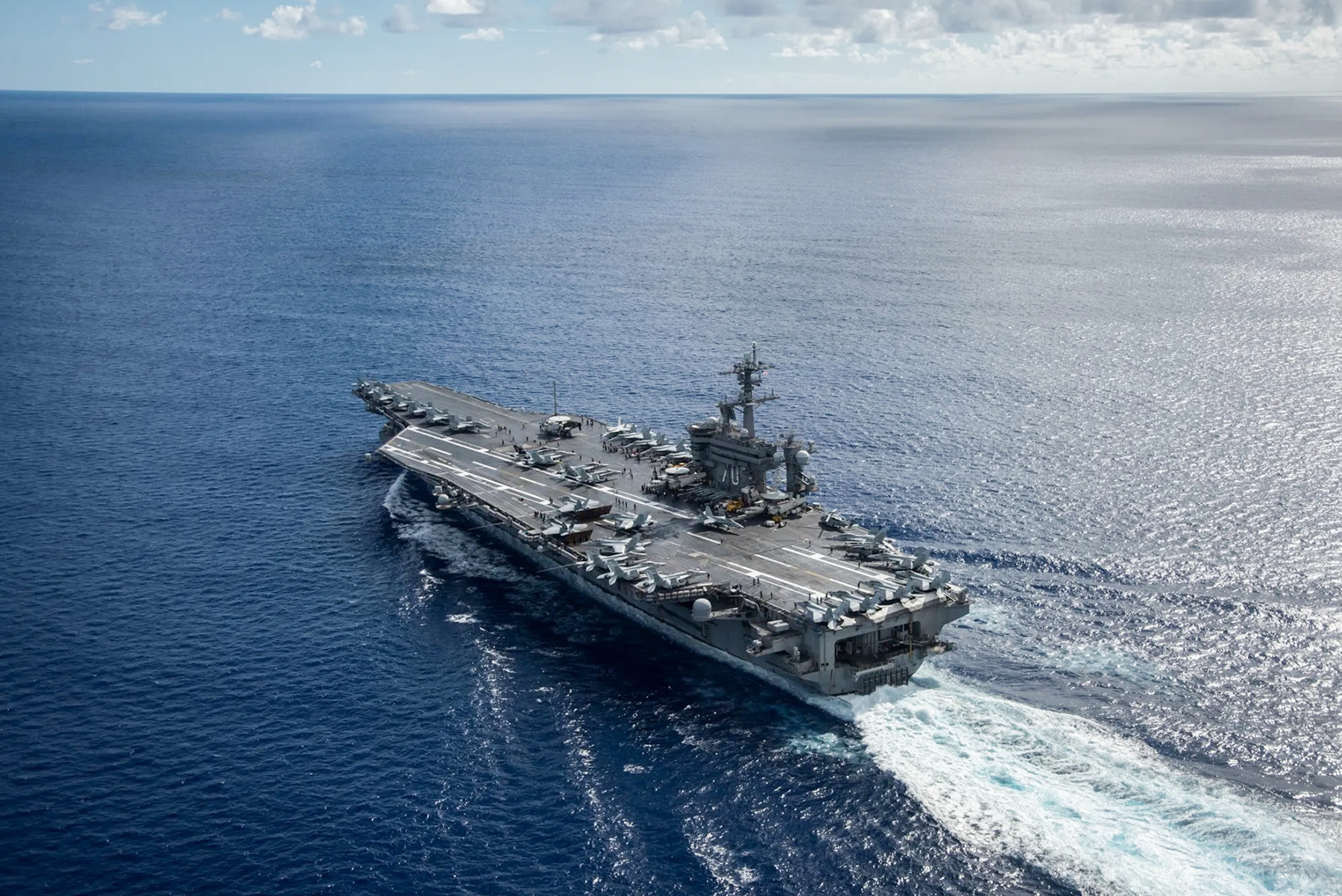 ناو کارل وینسون