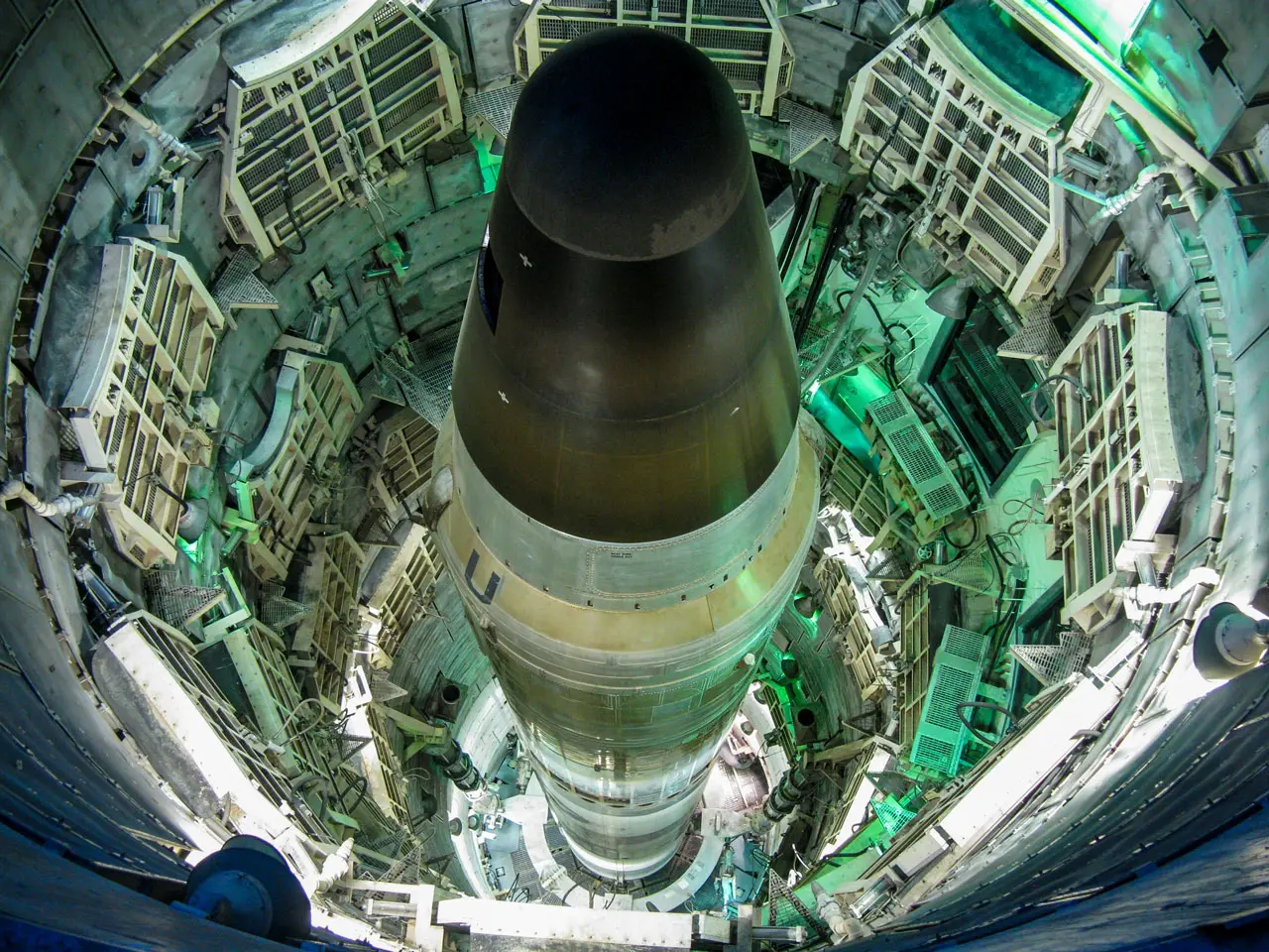 _20230421_nf_lead_warhead