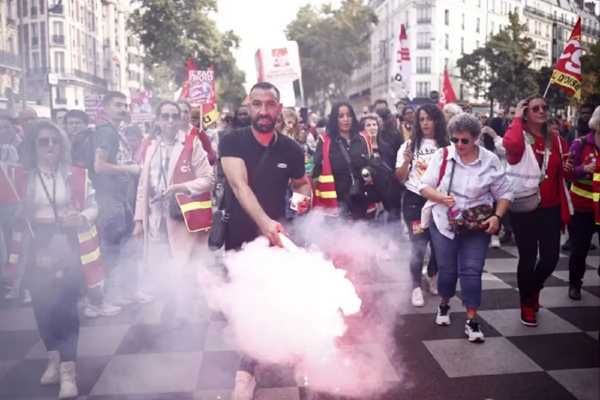 سیاست فرانسه اعتراضات