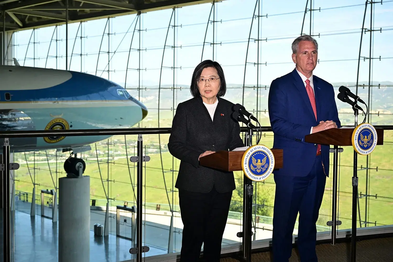 taiwan-us-china-GettyImages-1250