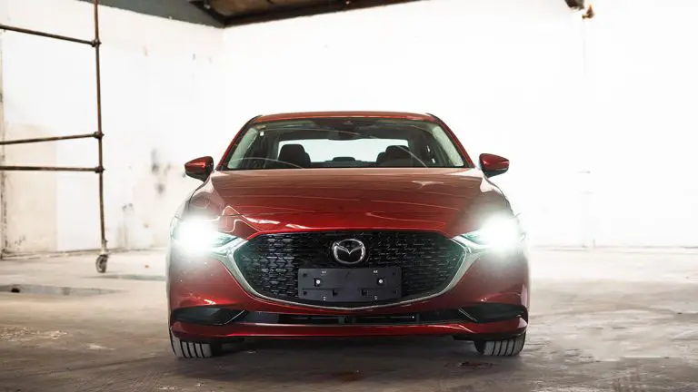 2024-mazda-3-37-768x432