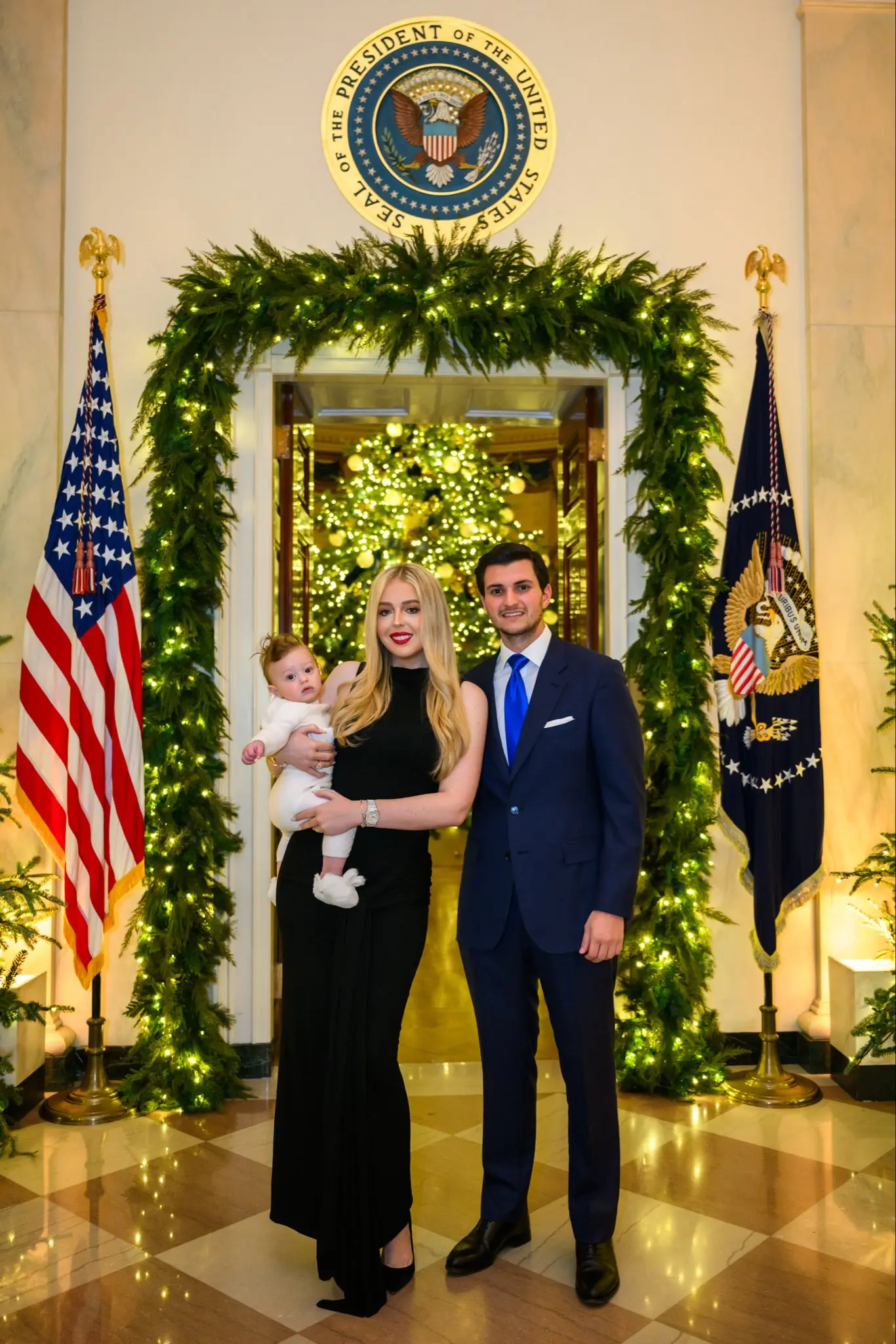 photo_۲۰۲۵-۱۲-۲۵_۰۸-۰۸-۱۱