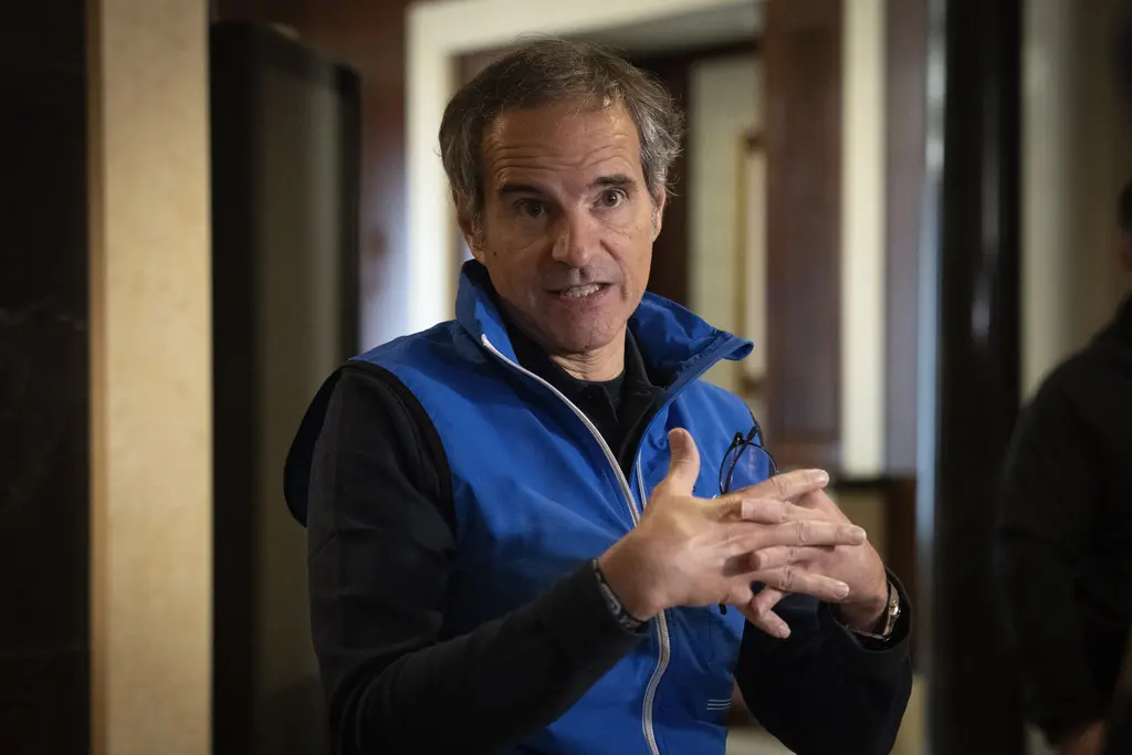 رافائل گروسی