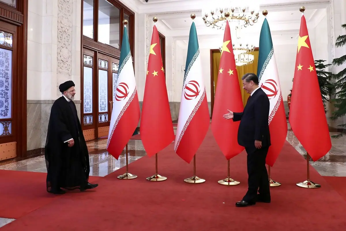 شی جین‌پینگ ابراهیم رئیسی نگاه به شرق