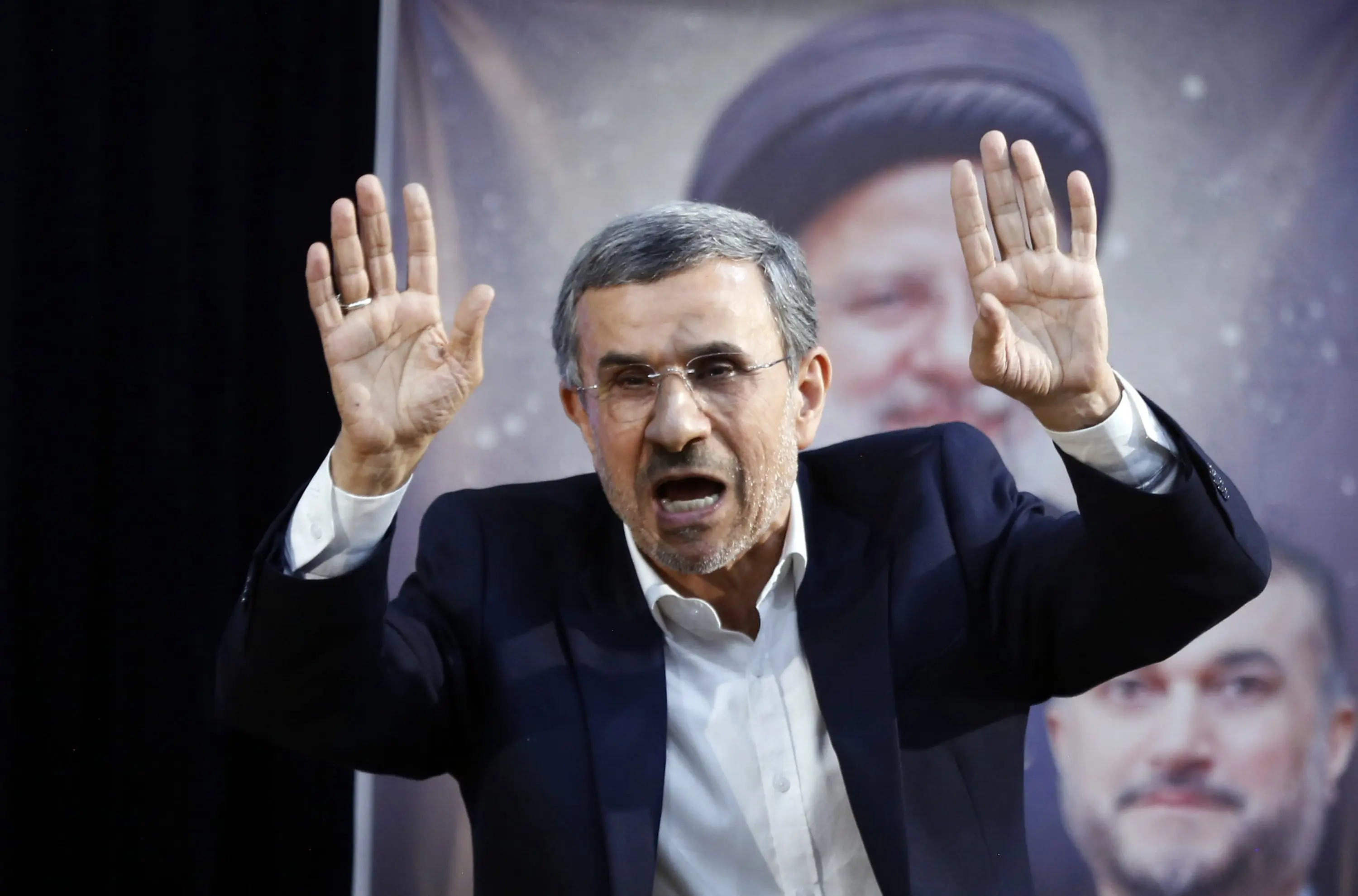 محمود احمدی‌نژاد