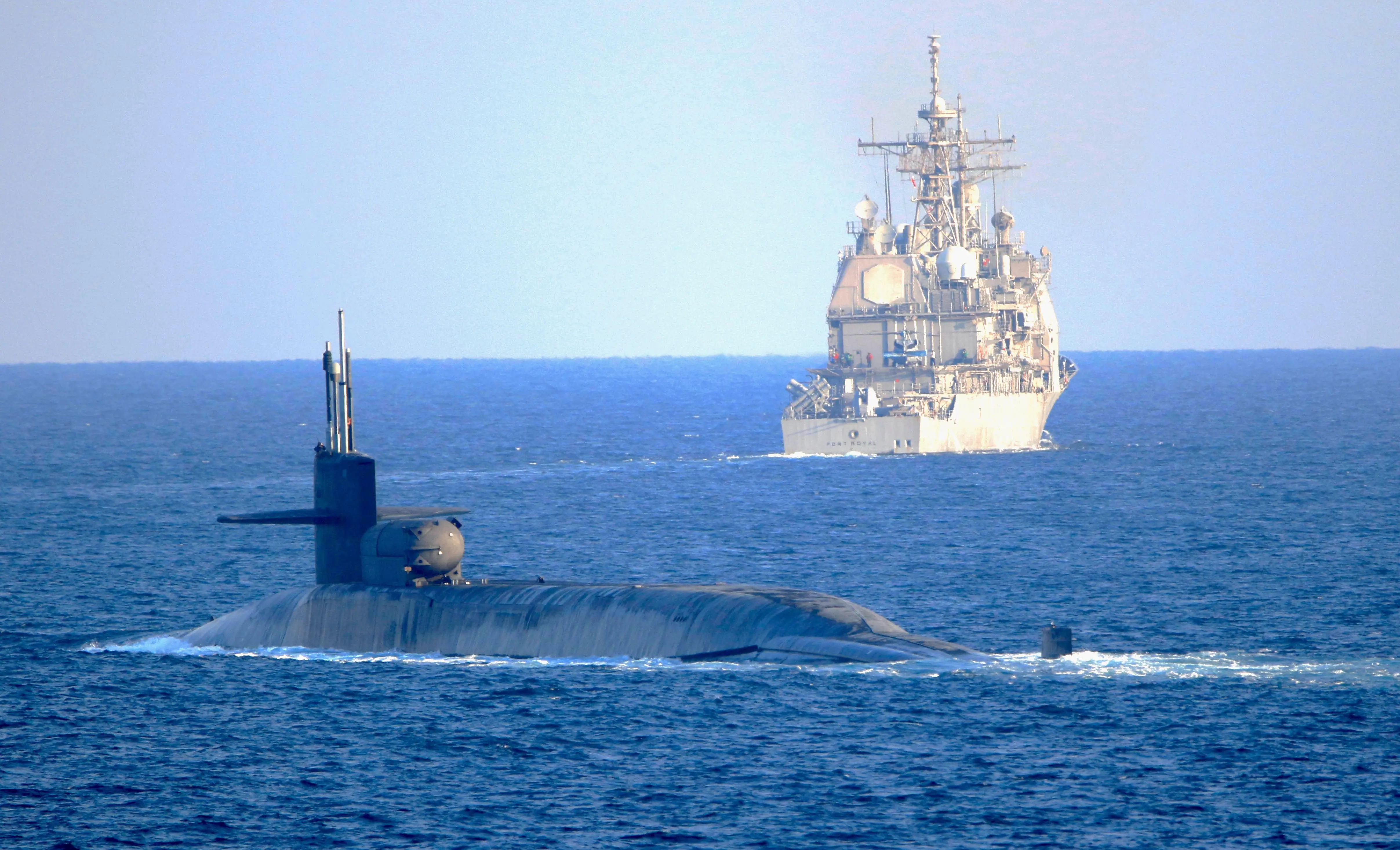 USS-Georgia-transits-Strait-of-Hormuz