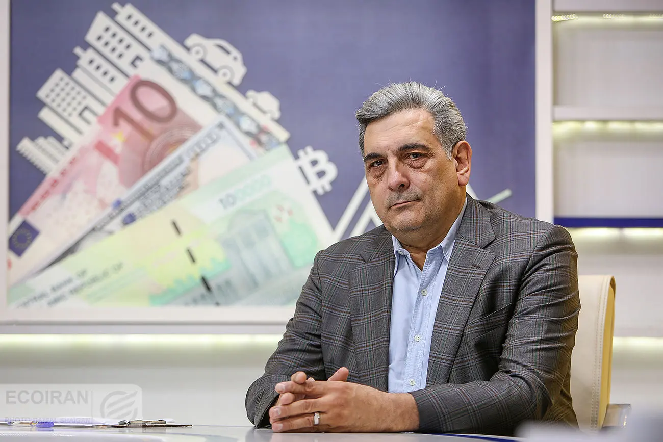 پیروز حناچی 