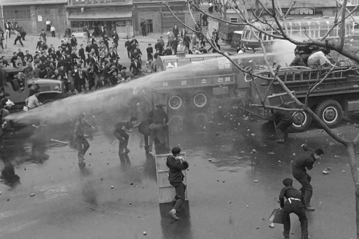 اعتراضات+مردمی+در+کره+جنوبی (2)