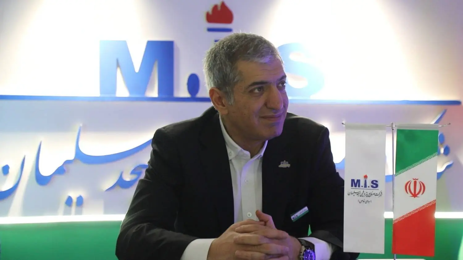 ccb0841a-bc17-4db4-9c03-2342b58f8933