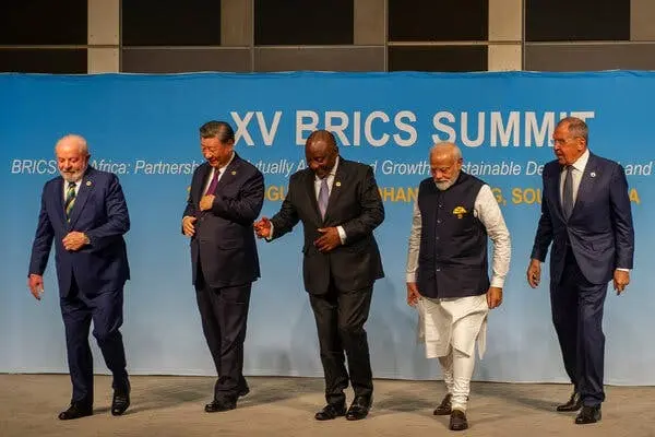 24brics-jklf-articleLarge