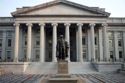 معمای فروش اوراق خزانه آمریکا؛ پای چین در میان است؟