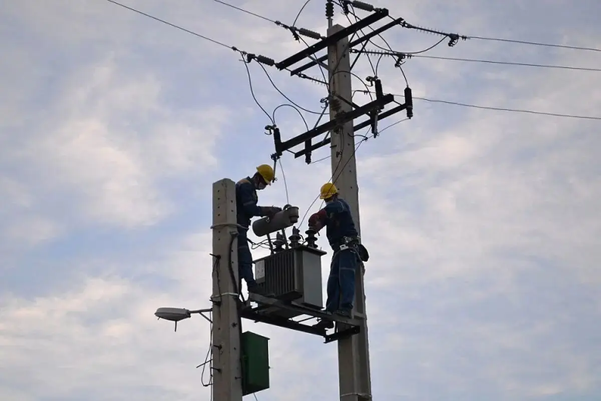 اتصال برقی ایران به همسایه‌های شمالی؛ از مسکو تا ایروان و عشق‌آباد