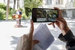 وزیر آموزش و پرورش از جرم‌انگاری برای محصلین خبر ندارد / وزیر صمت از واردات خودرو بی‌خبر است