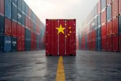 رشد کند صادرات چین؛ سایه جنگ تجاری بر اقتصاد