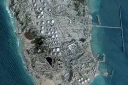 فرمانده ارشد سابق نیروی دریایی آمریکا: خیلی احمقانه است اگر جزیره خارگ را بگیرند/ این راحت است که آنجا را تصرف کنند اما...