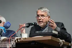 وزیر میراث:  مسیر صادرات برای صنایع‌دستی باز نیست