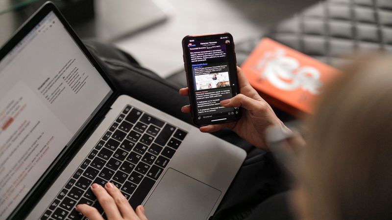  پیامک «مشکل قضایی برای خروج از کشور» جعلی است