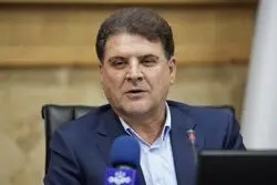 زینی‌وند: اعتراض حق مردم است؛ باید صدای معترضان را شنید

