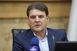 زینی‌وند: اعتراض حق مردم است؛ باید صدای معترضان را شنید

