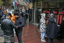 اهمیت تهران در بازار دلار