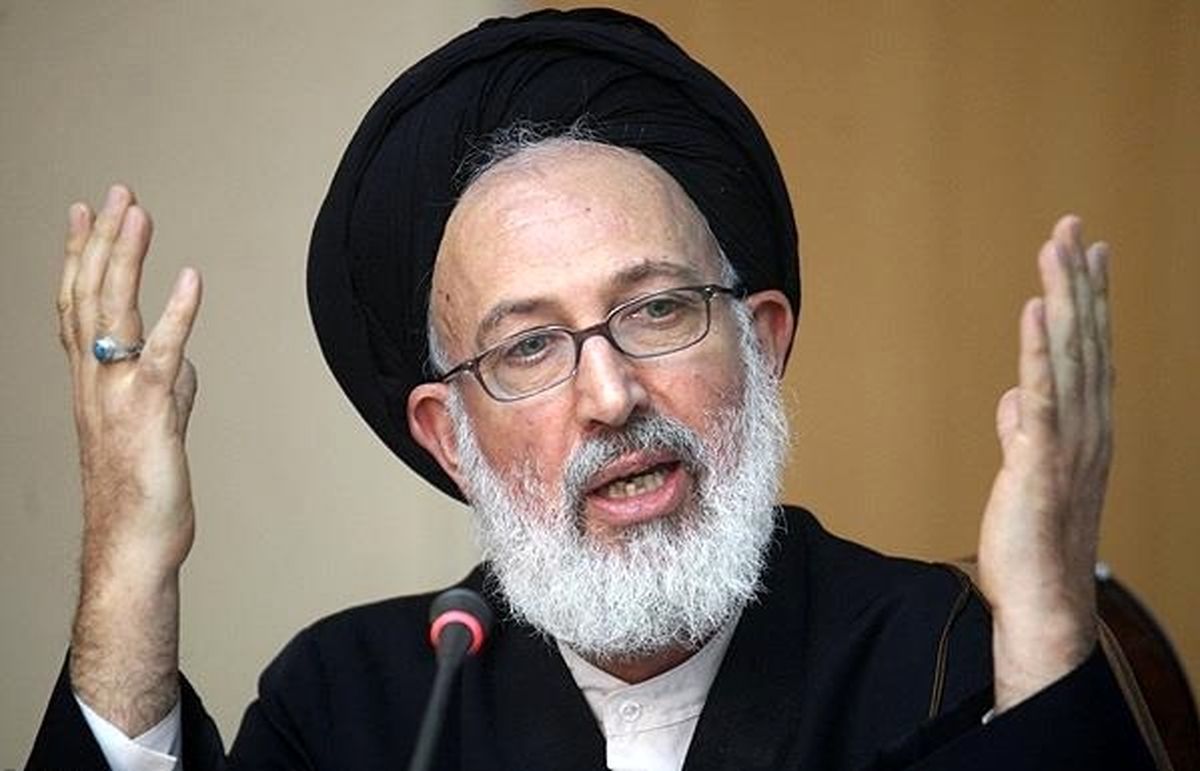 ایازی: حجاب عفت عمومی نیست