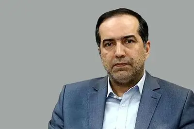 آیا رسانه در ایران حق است یا امتیاز؟ نقد جدی انتظامی به نظام مجوزدهی رسانه‌ها