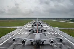 هواپیماهای ارتش آمریکا در راه خاورمیانه/ ماجرا چیست؟