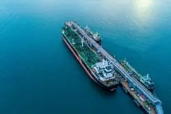 صادرات نفت ایران چگونه در ماه‌های پایانی سال رکورد زد؟