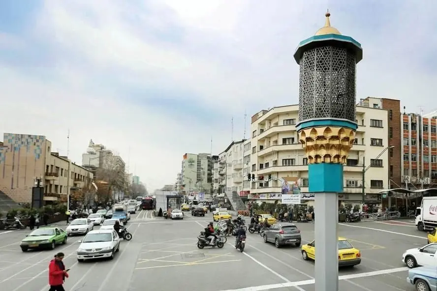 انتقادها به نصب بلندگو در تهران / نژادبهرام: در عصر فناوری هستیم نه عصر حجر/ قرایی‌مقدم: همه دسترسی به اینترنت ندارند