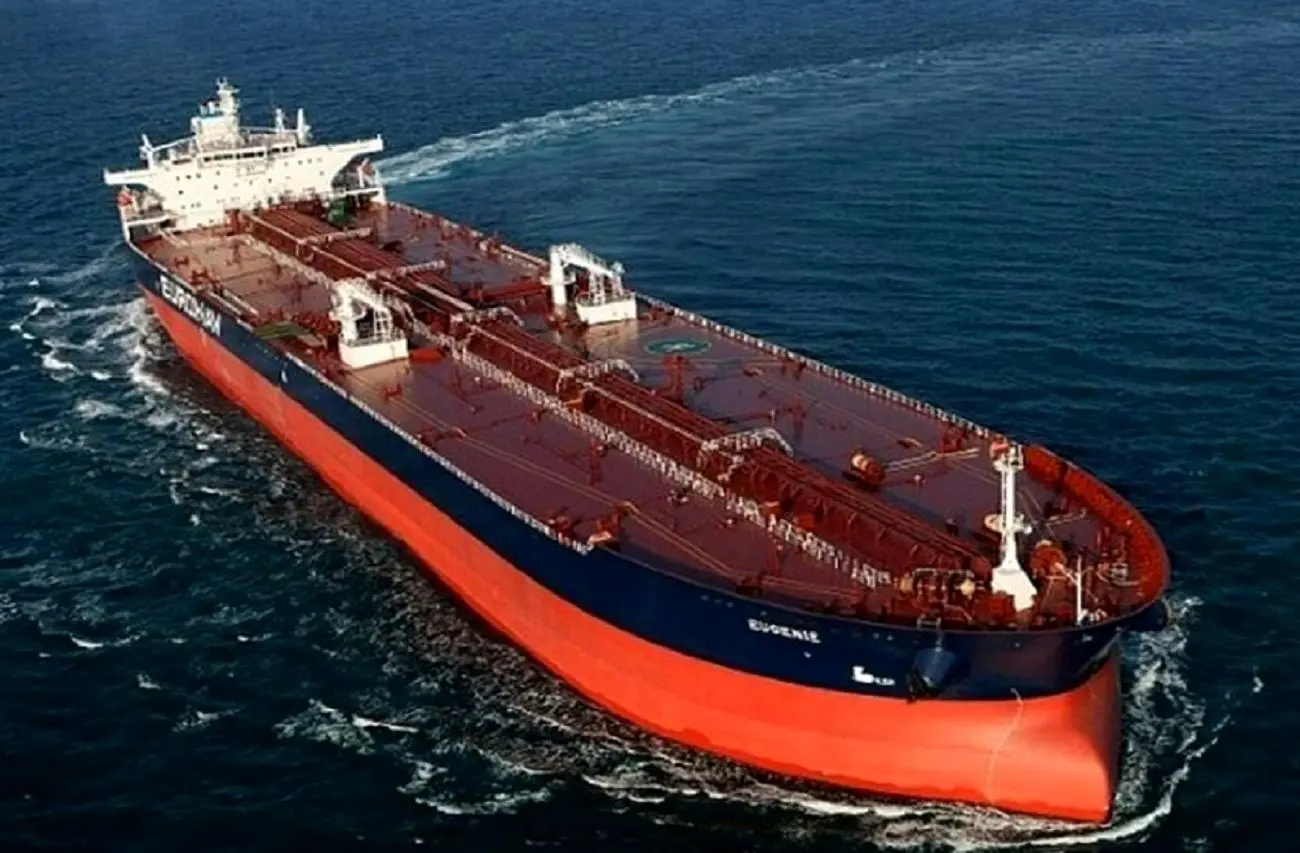 رکوردشکنی صادرات نفت ایران به چین در ژوئن ۲۰۲۵