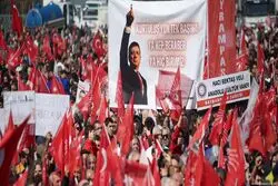 استانبول در تسخیر مخالفان اردوغان؛ تجمع صدها هزار نفری حامیان امام‌اوغلو